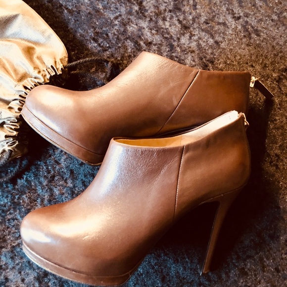 NINE WEST BROWN GENUINE LEATHER 5.5” HEELS, Sz7m - Picture 14 of 14